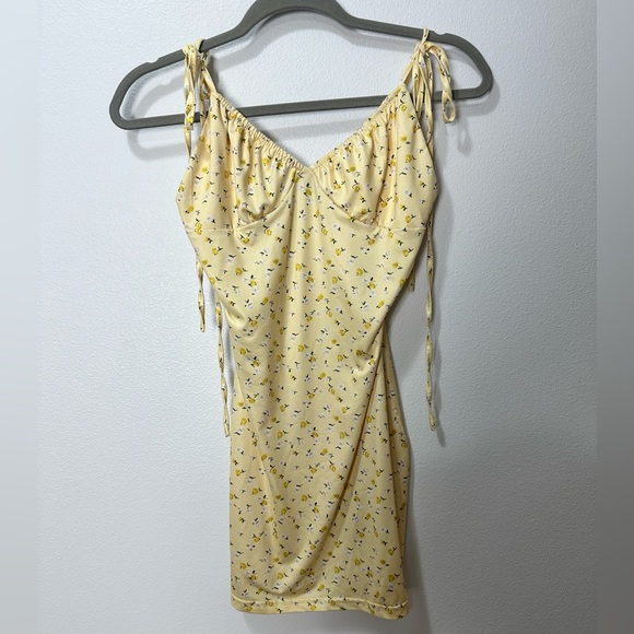 SHEIN Dresses & Skirts - SHEIN Women’s Sz XS Yellow Small Floral Mini Dress Tied Tank Dress Satin Slip